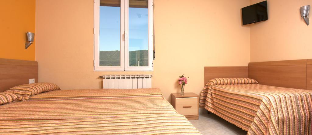 Hostal Europa Pension Irun Exteriér fotografie